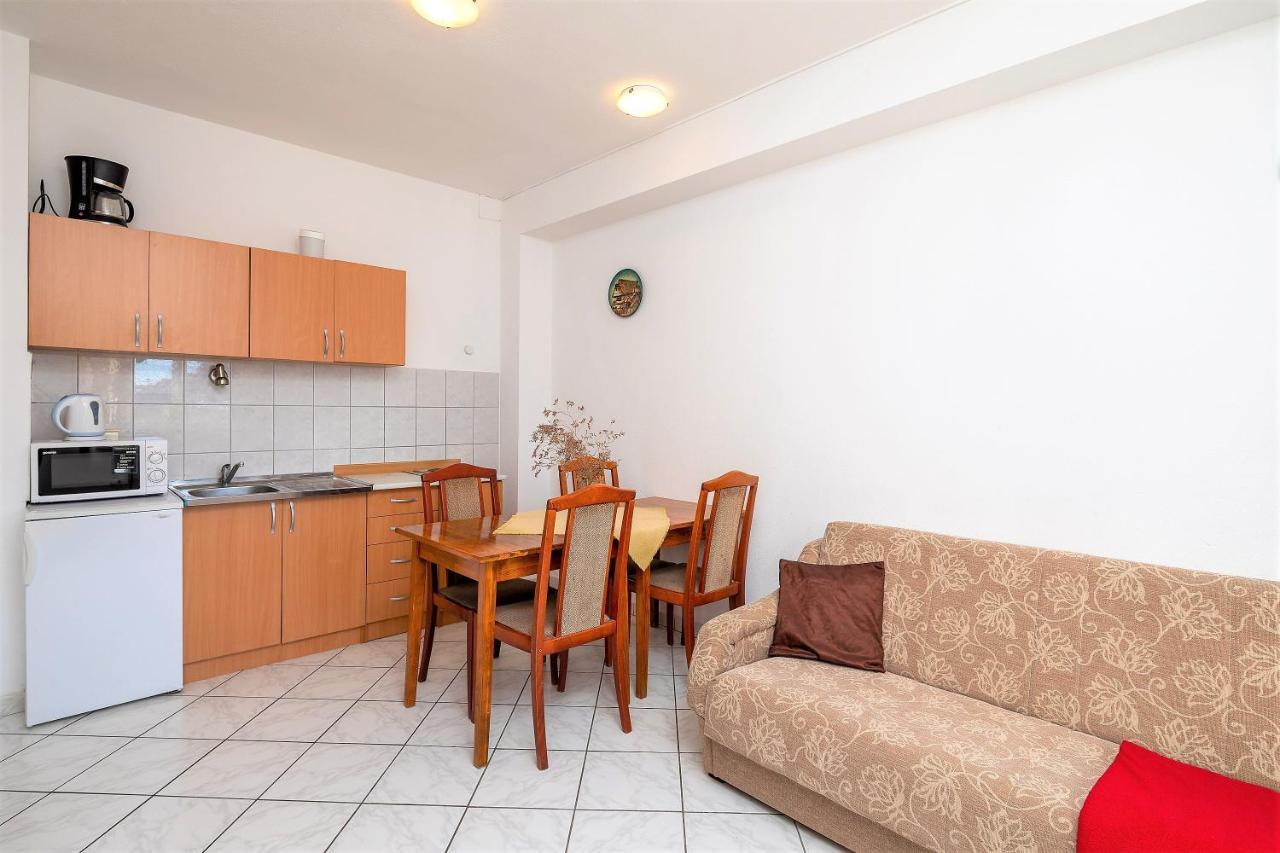 Germania Rooms & Apartments سيلينا المظهر الخارجي الصورة