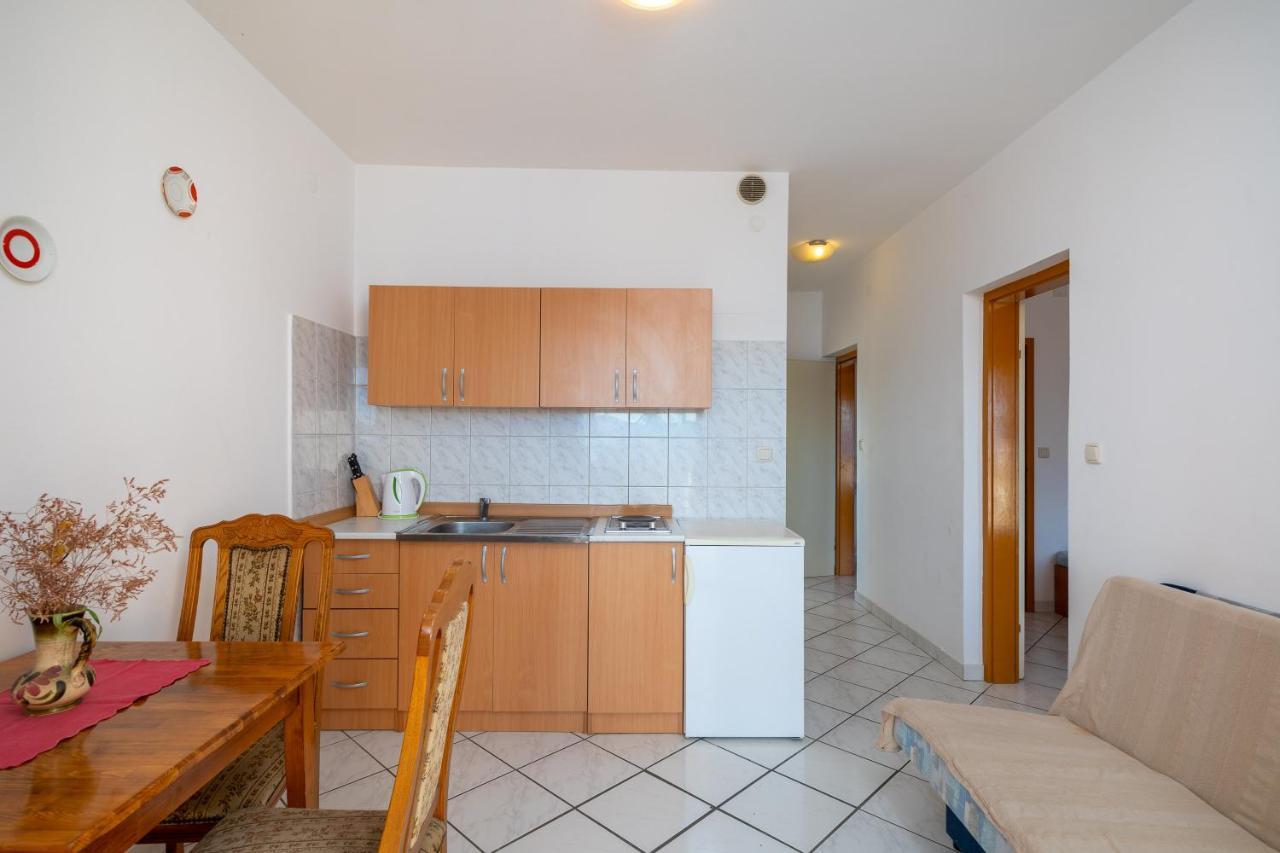 Germania Rooms & Apartments سيلينا المظهر الخارجي الصورة